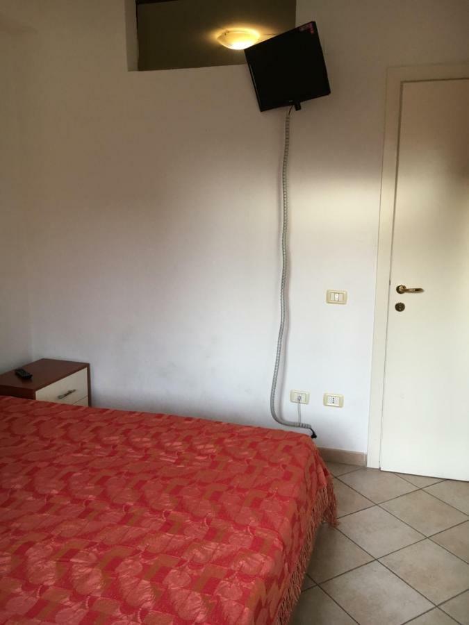 Ferienwohnung Res. CENTRO STORICO Fano Exterior foto